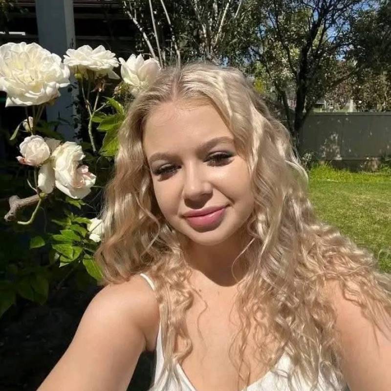 bernice, 44, Recica