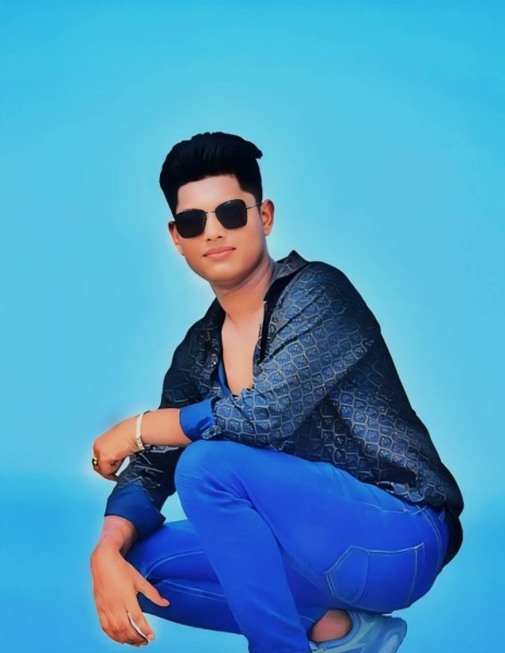 Sk jamil, 19, Tiburon