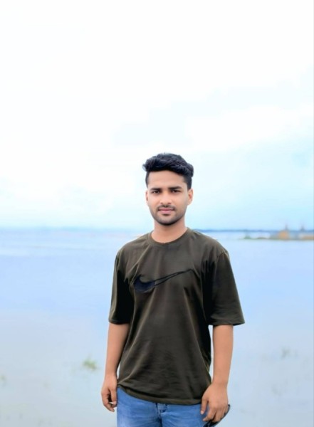 Afnan, 22, Bangladesh