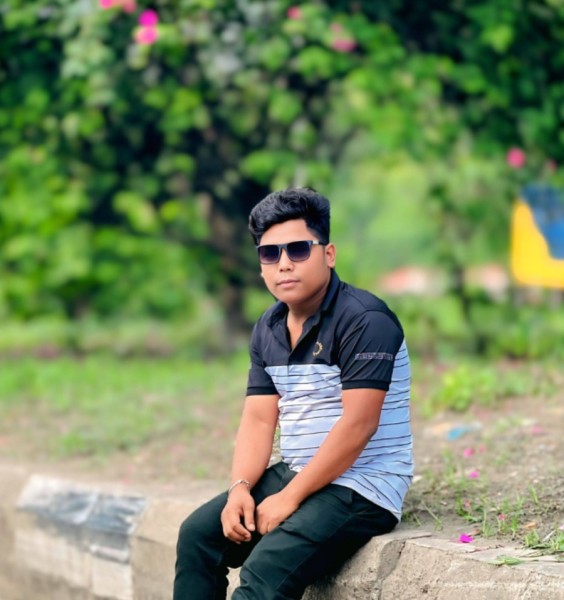 Polash, 26, Bangladesh