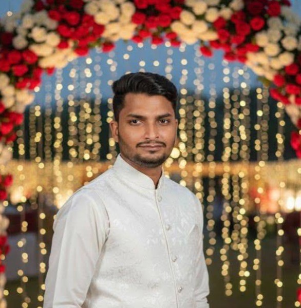 Md pappu, 27, Bangladesh