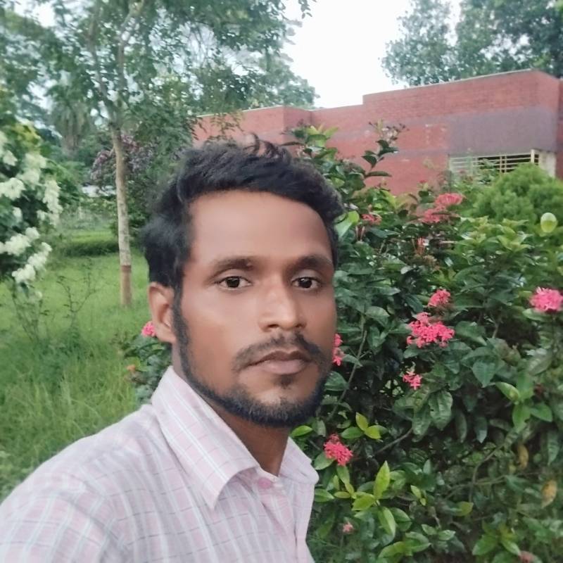 NAZMUL, 35, Saudi