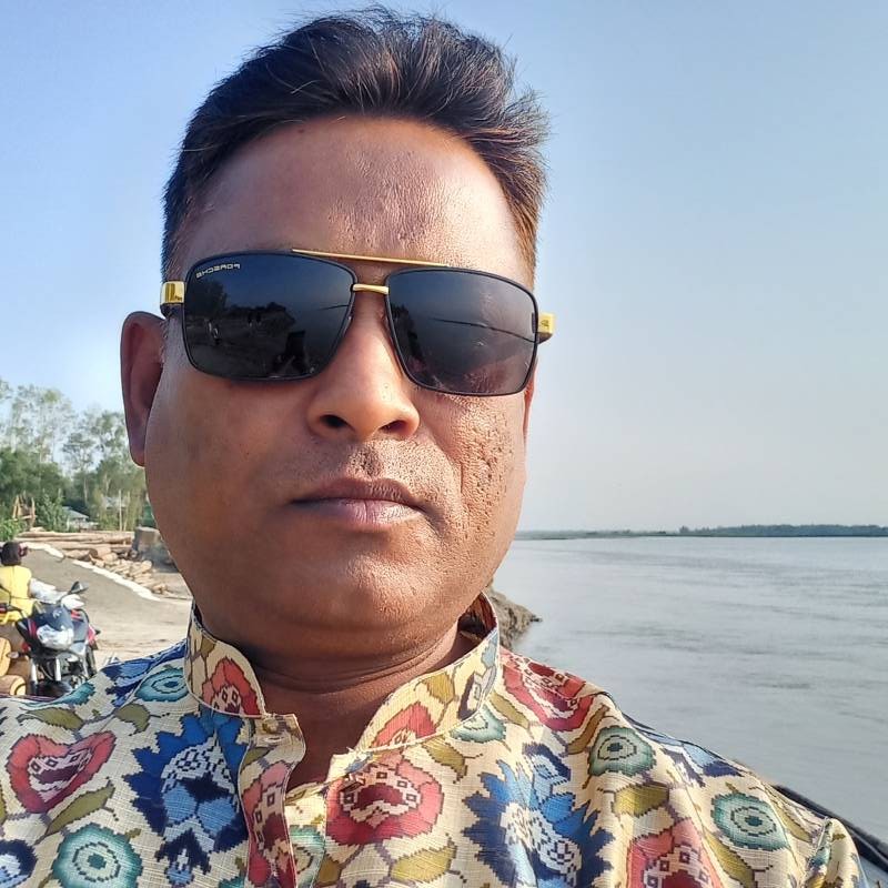 Niamun, 54, Farah
