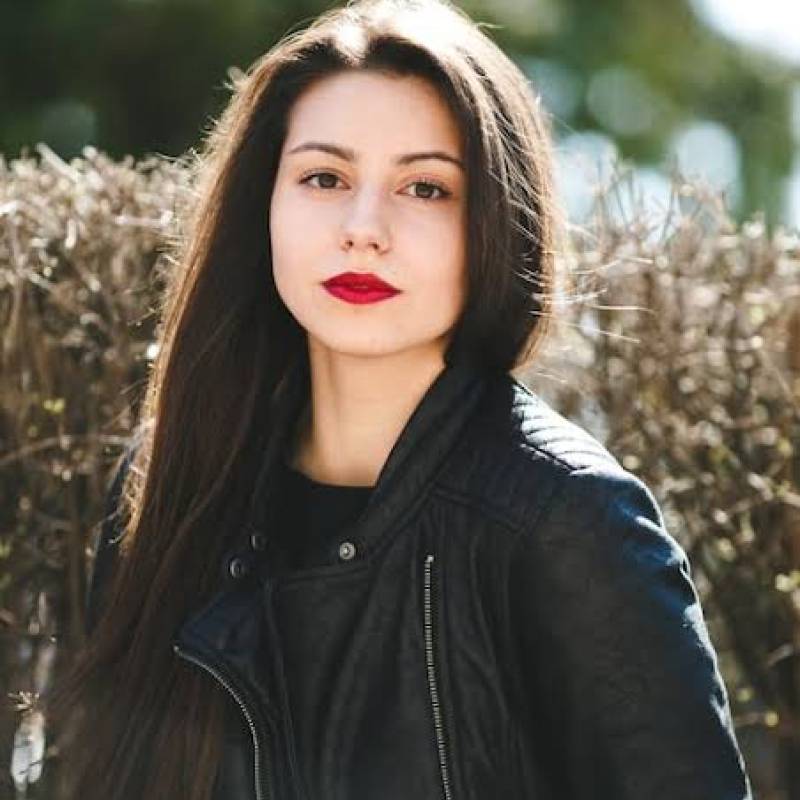 jasmine, 26, Germany