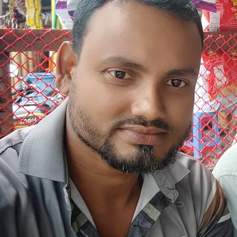 Bahadur, 38, Kansas