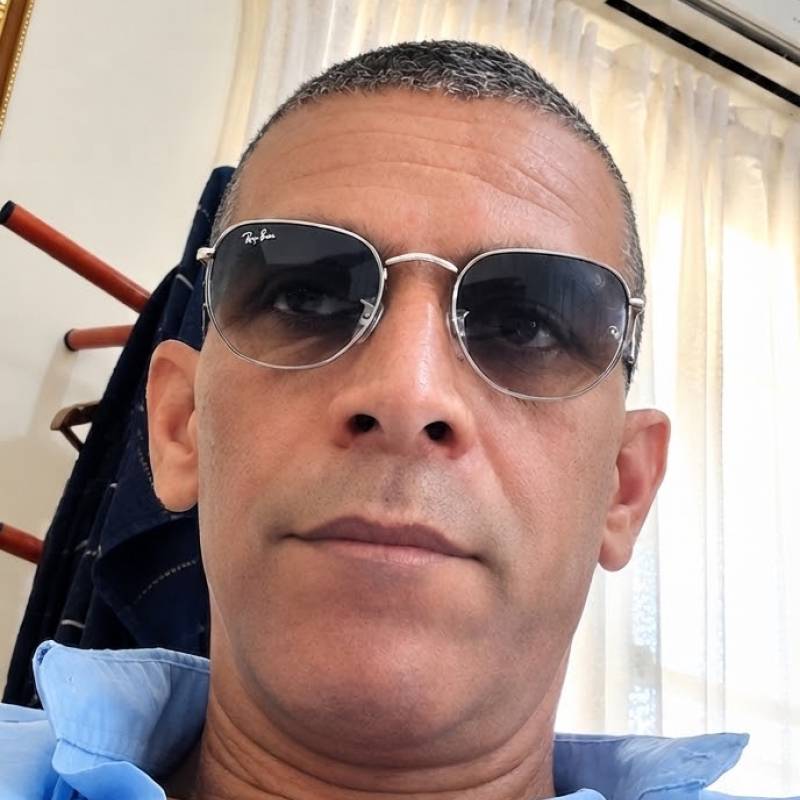 Nizar, 48, Algeria