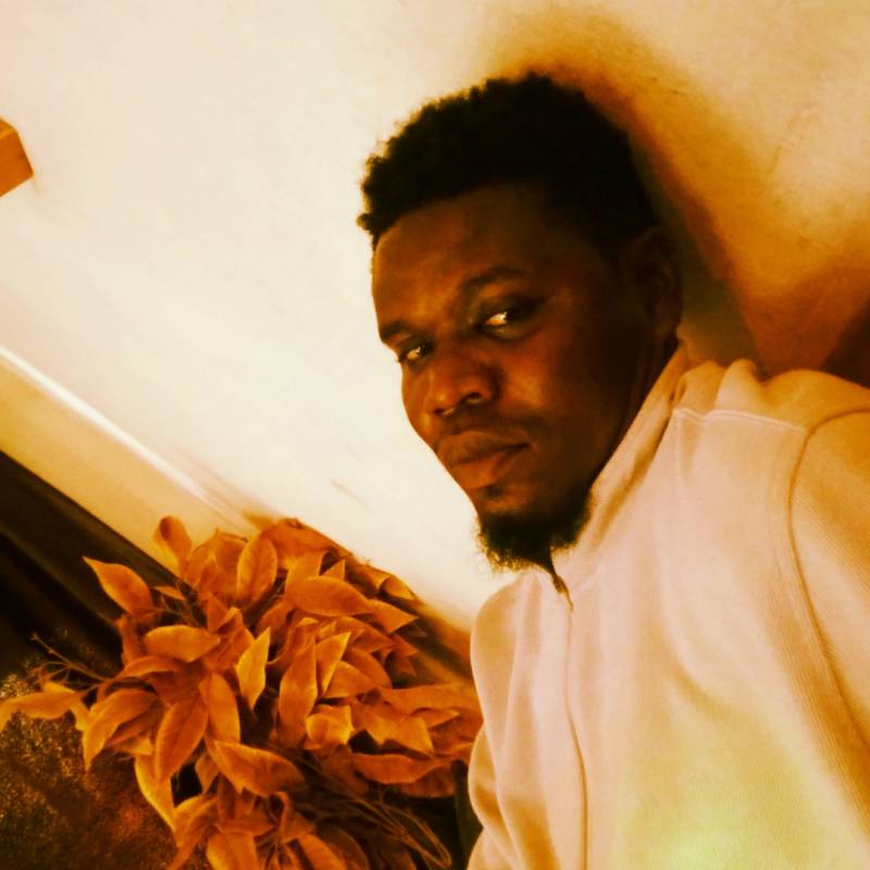 Taiwo, 56, Doshoguz