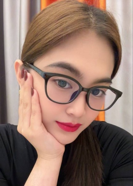 Penelope, 32, Yamkanmardi