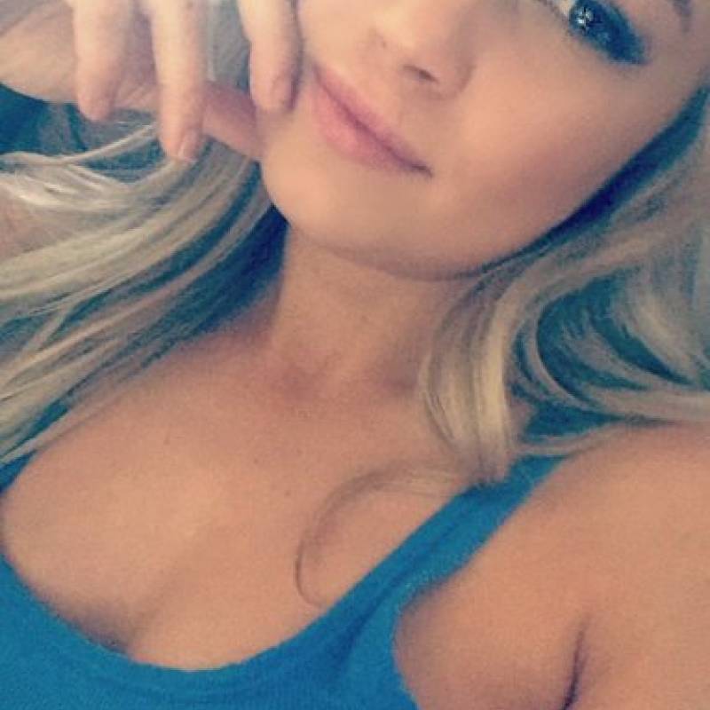 Roselyn, 41, Irukanni