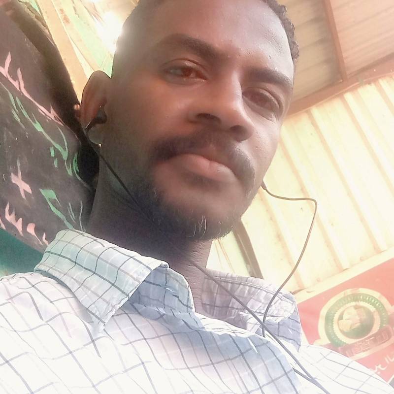 Sudan, 36, Massenya