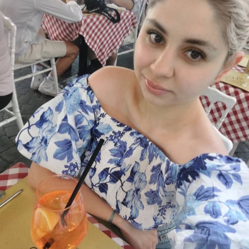 Achara, 29, Khaka