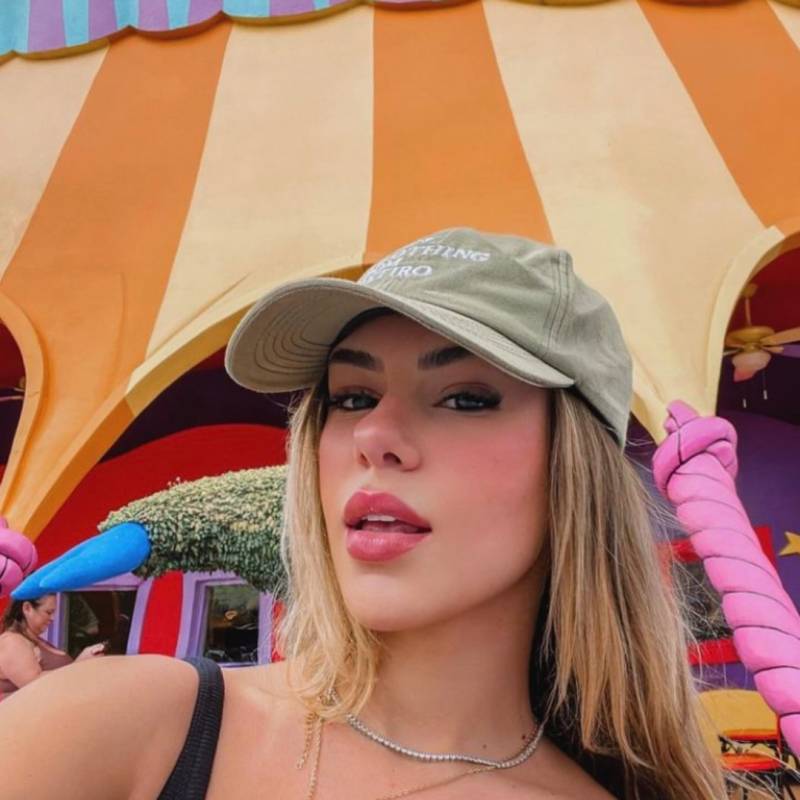 Angelica, 18, An Ph
