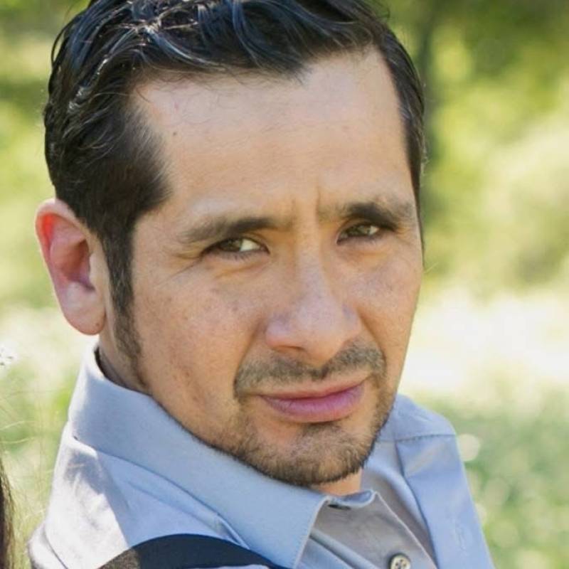 Armando, 47, Ashwaubenon