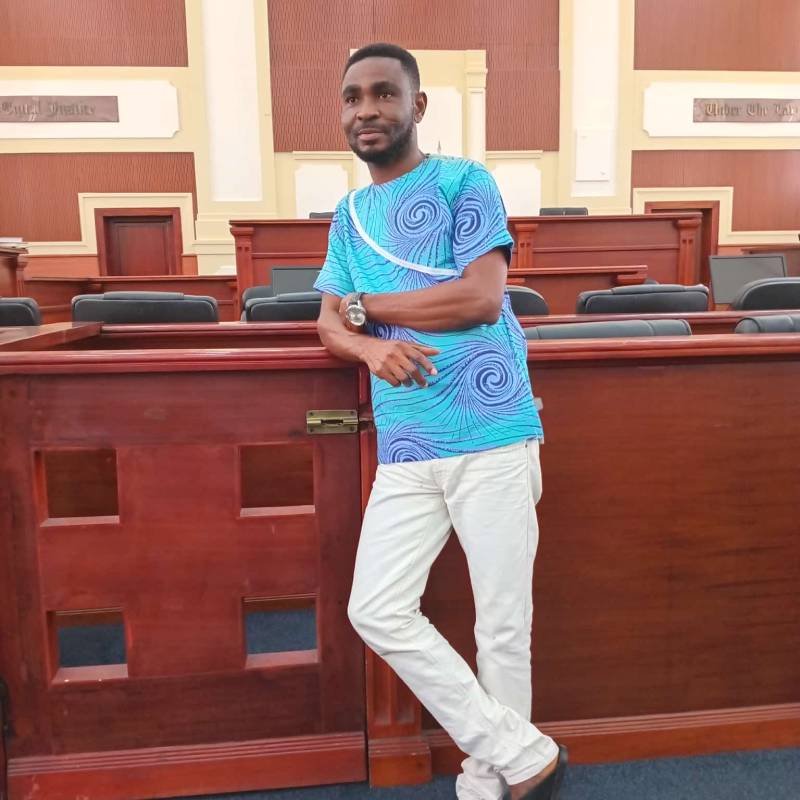 Matthew, 39, Oshwe