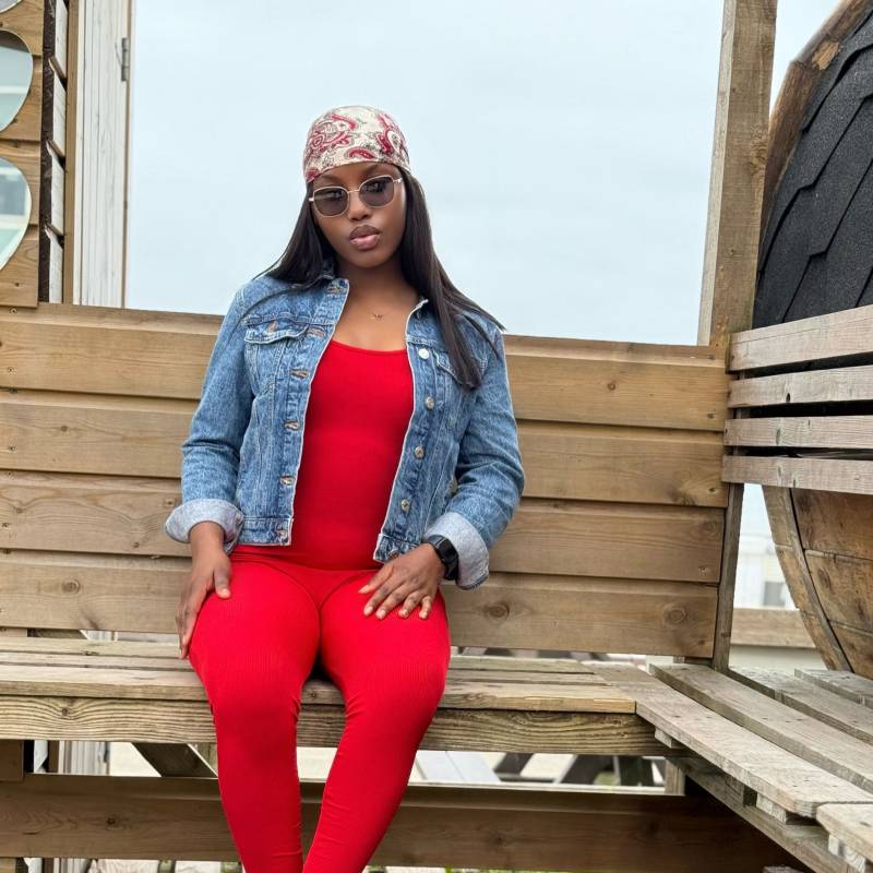 Celia, 32, Tamarac