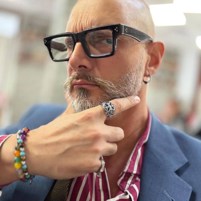 Mike, 53, Serpa