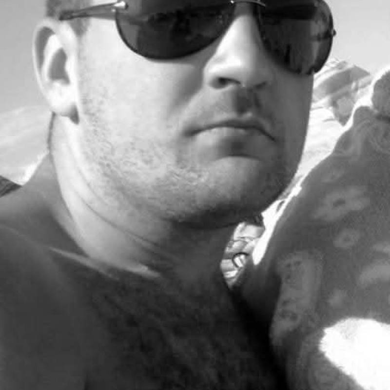 Roman, 38, Brazil
