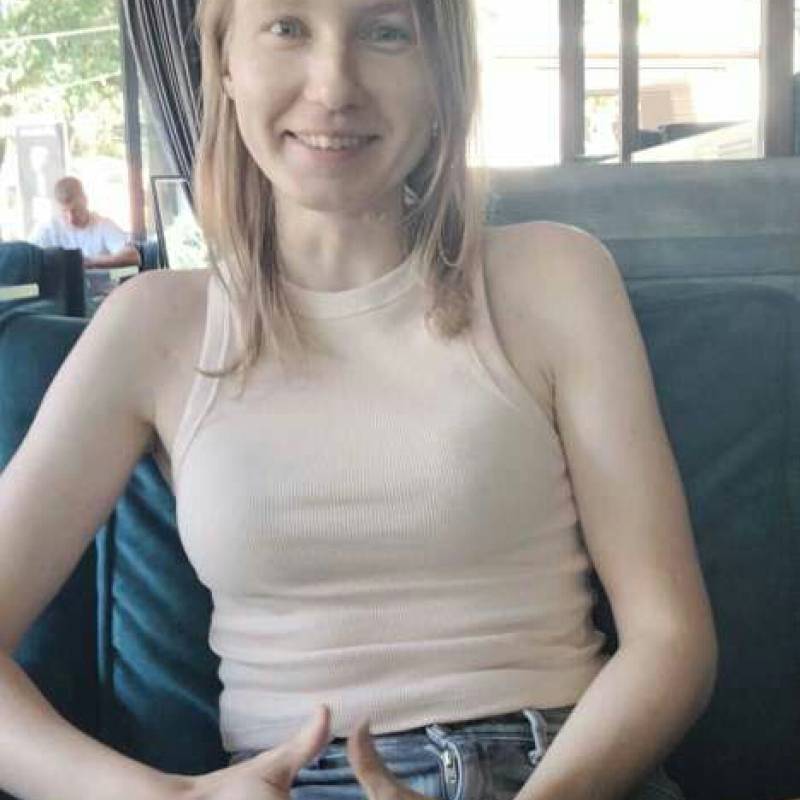 Anhelina, 35, Lisse