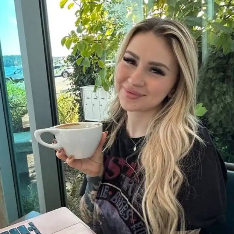 Alison Kate, 38, Kanhangad