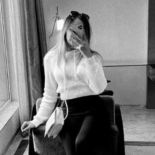amina, 35, Qaminis