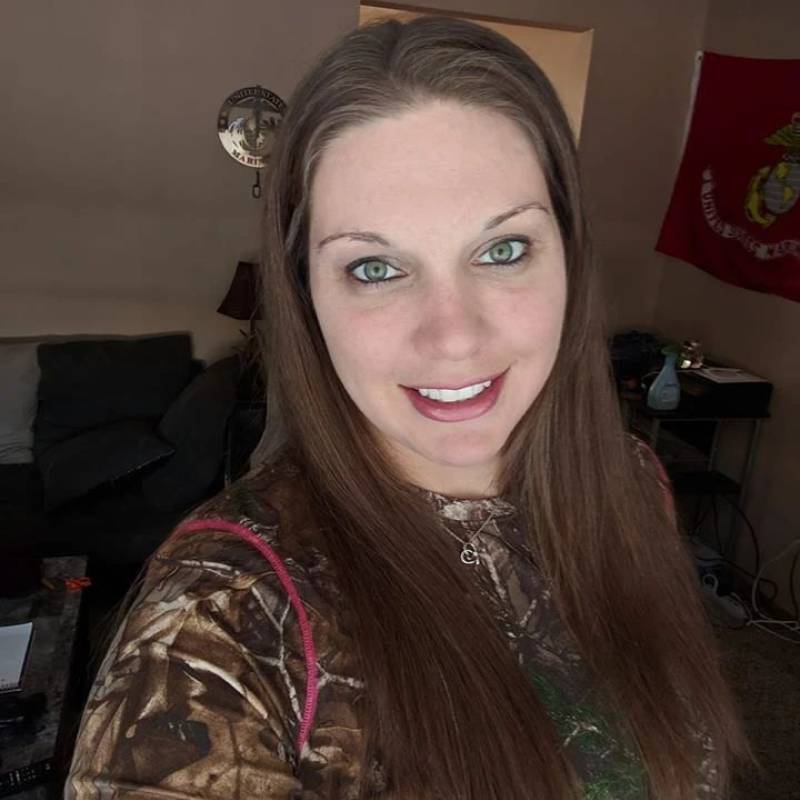 laura, 39, Floro