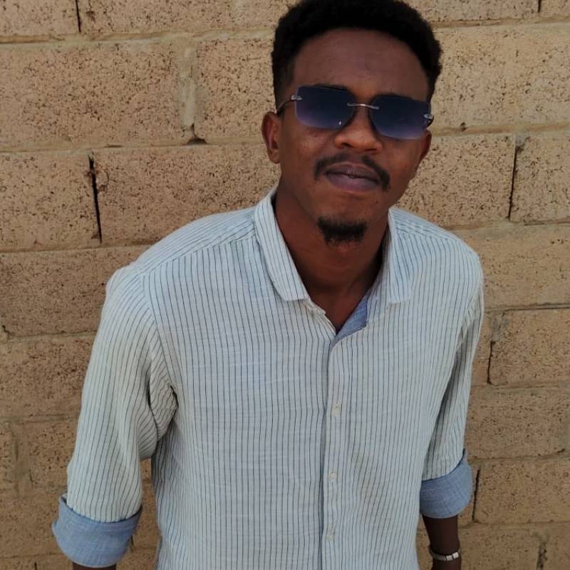 Hassan, 23, Curimat