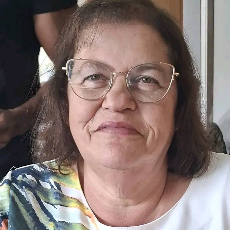 Rosine  costa, 72, Kosovo