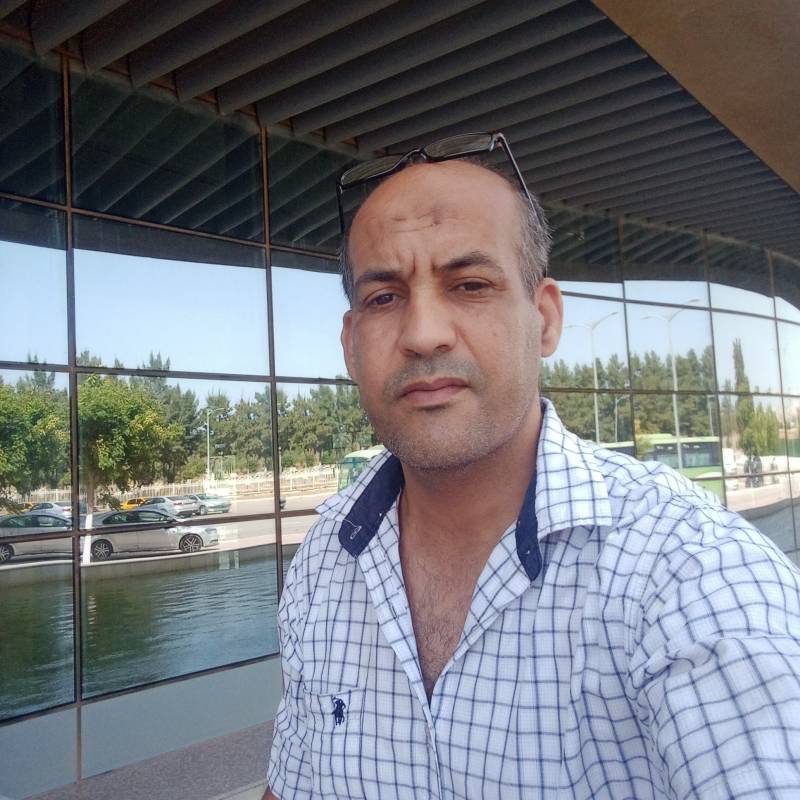 Ahmed, 51, Sangota