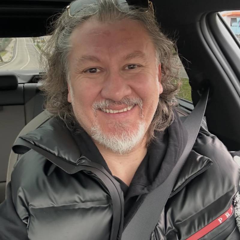 Graham, 43, Draper