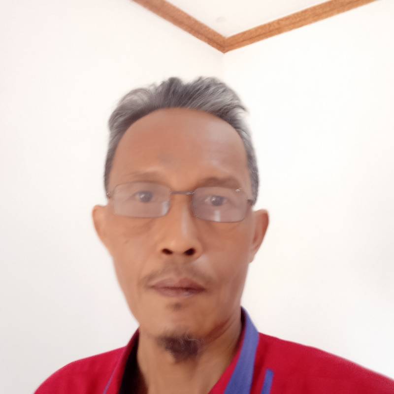 Aqil, 40, Indonesia