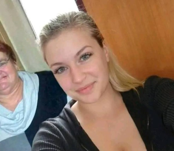Anita, 45, Ayan