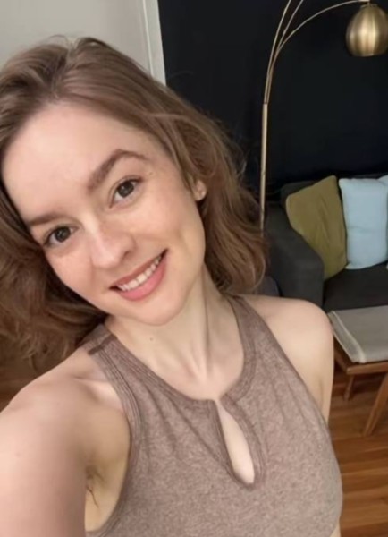 Mary moody, 29, Zug
