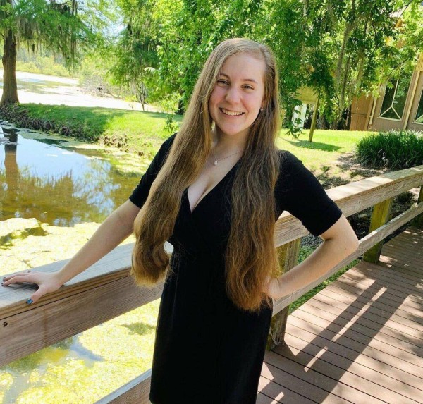 Clara Lawrence, 29, Kita