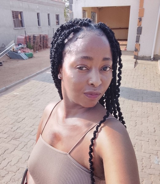 Daisy Rose, 31, Dioumanzana