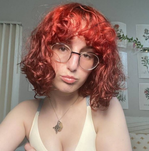 Matina, 42, Southold