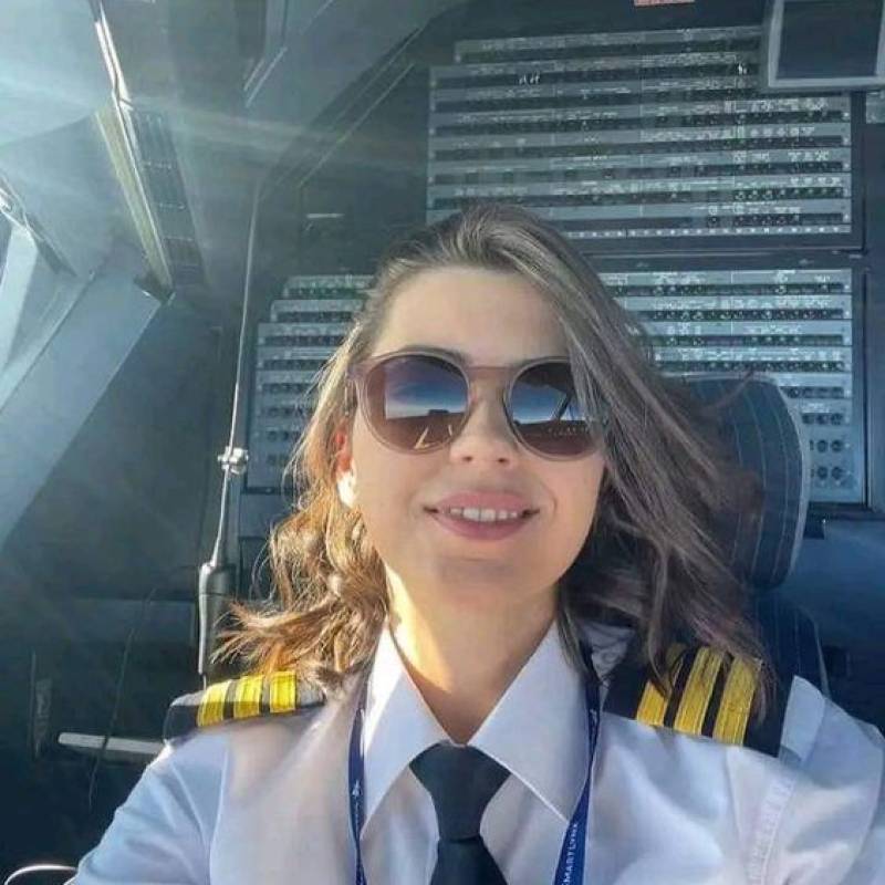 Elena George, 32, Aguascalientes
