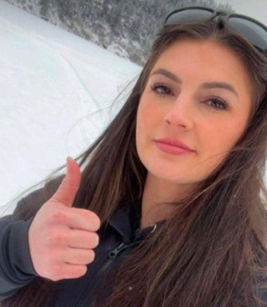 Hannah baron, 25, Hariana