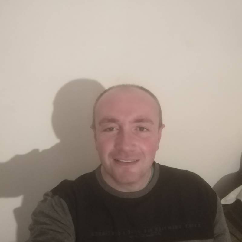 Casko, 40, Serbia
