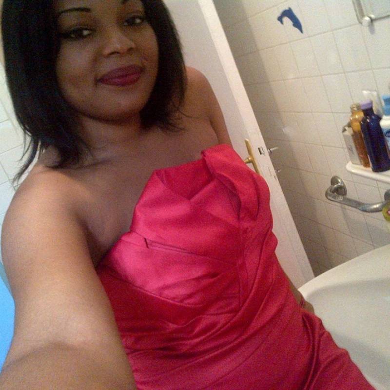 logoyisa, 32, Kobilo