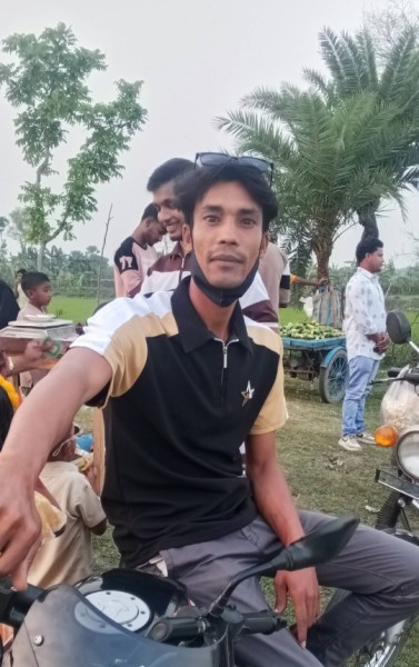 Niloy, 32, Bayonne