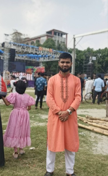 Toriqul islam, 24, Philippines