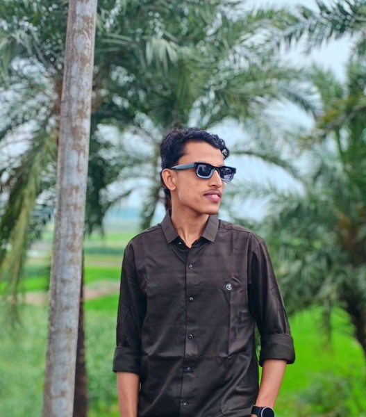 Noman, 23, Kandry