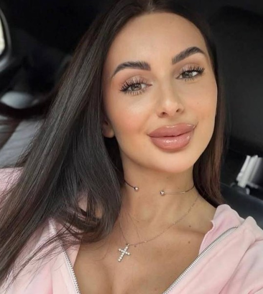 yulia, 38, Baguley