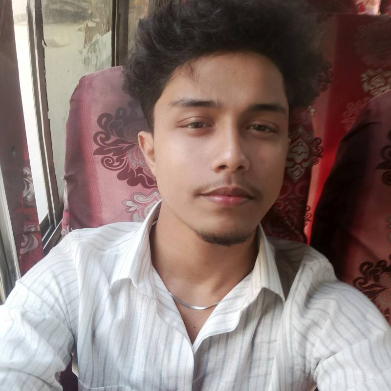 Siam, 22, Archena