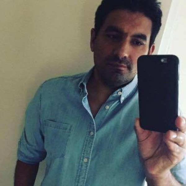Robert, 52, Myawadi