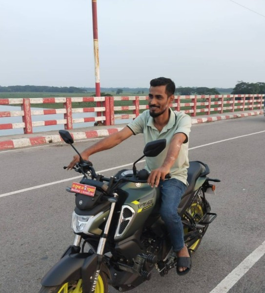 Zahid, 33, Sade