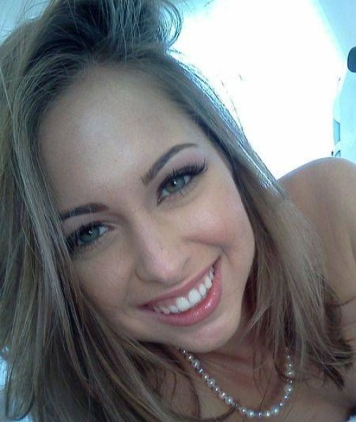 Riley Ried, 35, Ecuador