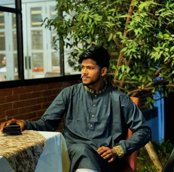 Mehedi Hasan, 28, Edd