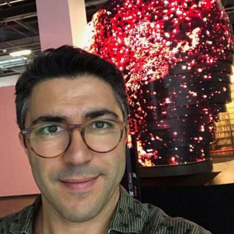 Hamza, 40, Faradonbeh