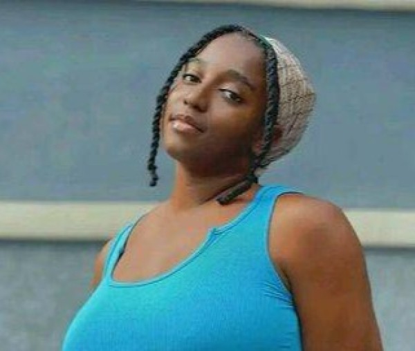 HELEN, 36, Bharisal